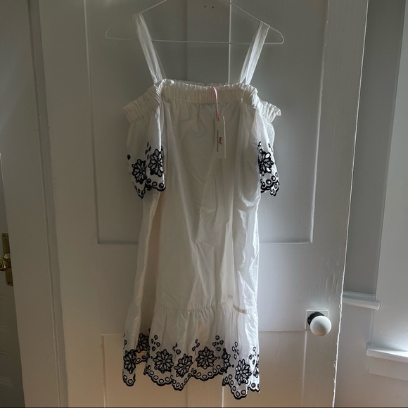 Vineyard Vines White Dress - Picture 2 of 5
